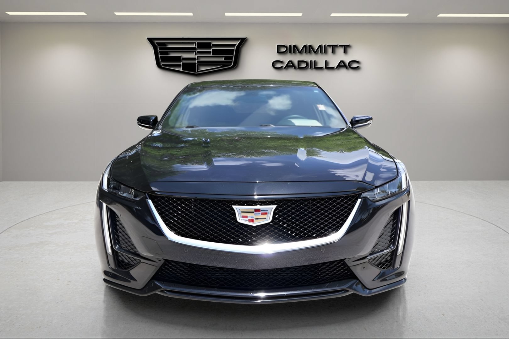 Used 2024 Cadillac CT5 Sport RWD image 2