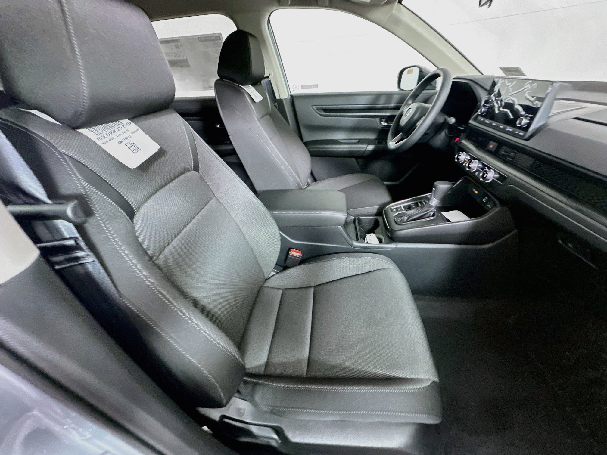 Certified 2025 Honda CR-V LX image 28
