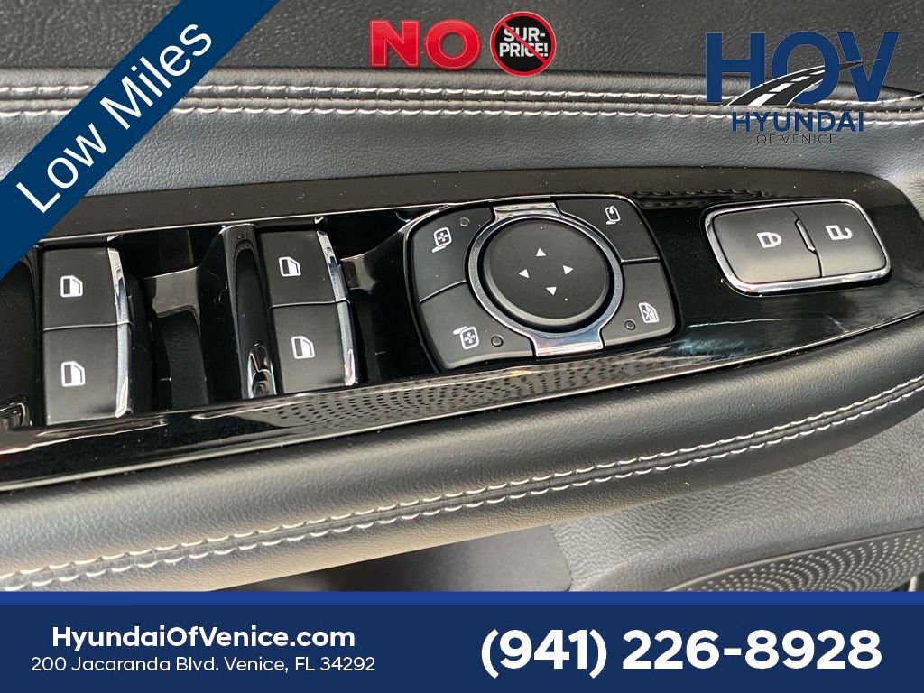 Used 2023 Lincoln Corsair Reserve w/ Equipment Group 201A AWD/4WD image 12