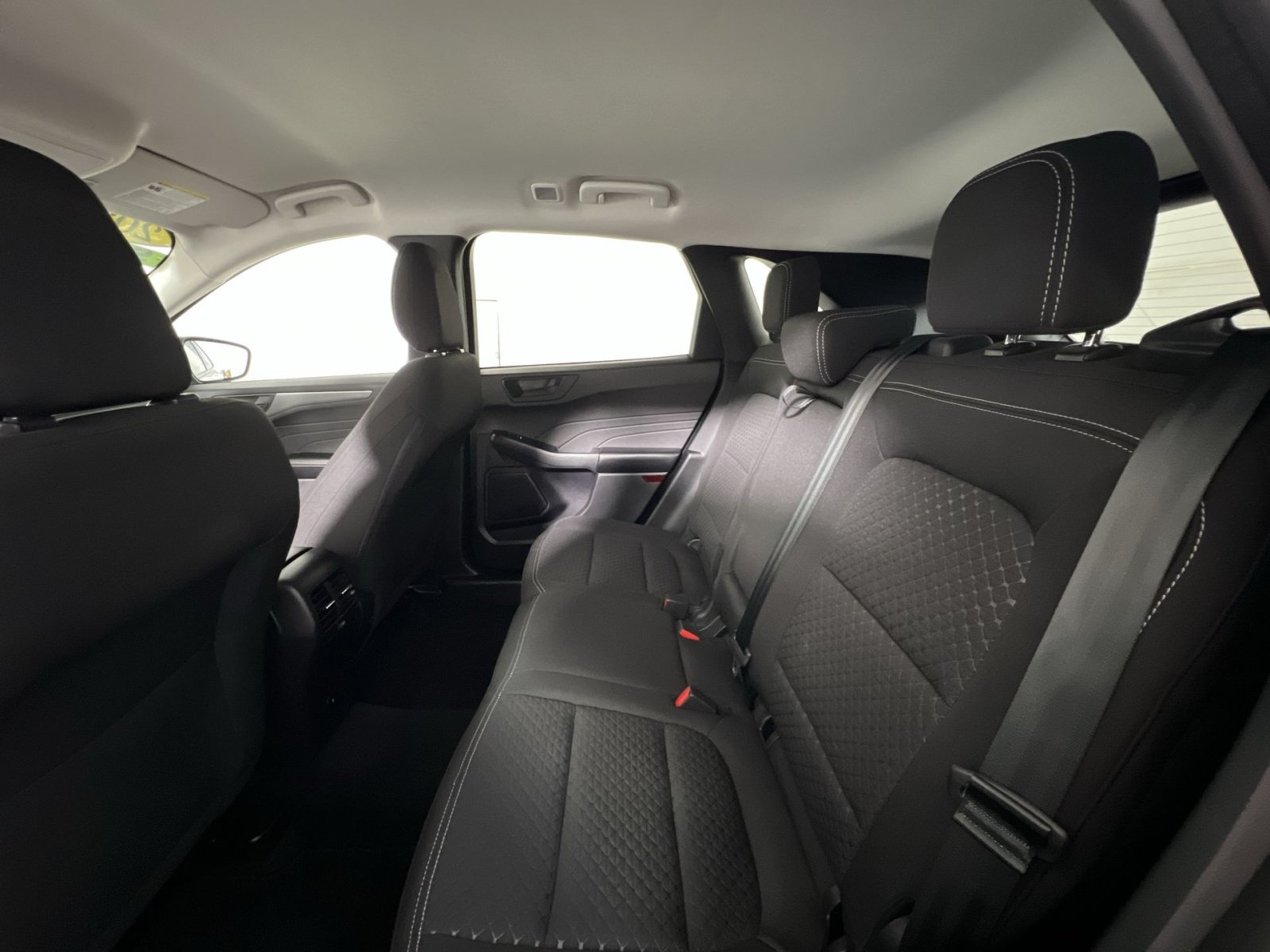 Certified 2023 Ford Escape Active AWD/4WD image 23