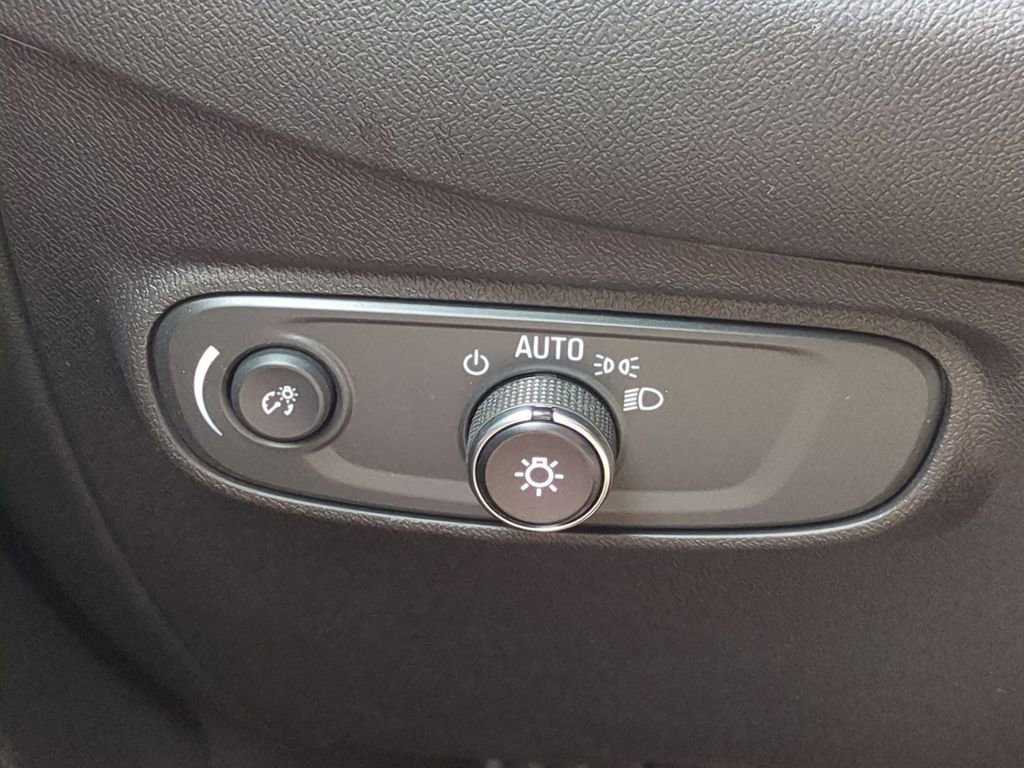 Used 2024 Chevrolet Equinox RS image 17