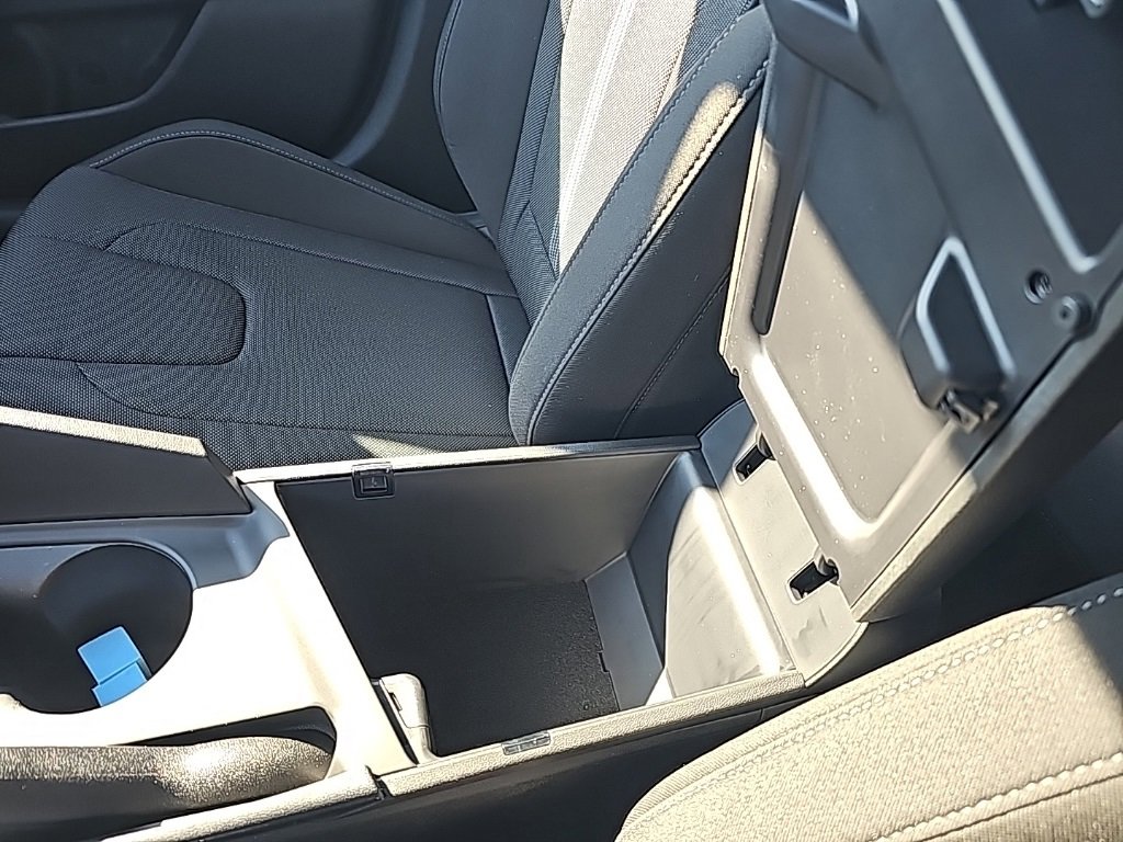 New 2026 Hyundai Elantra SE image 24