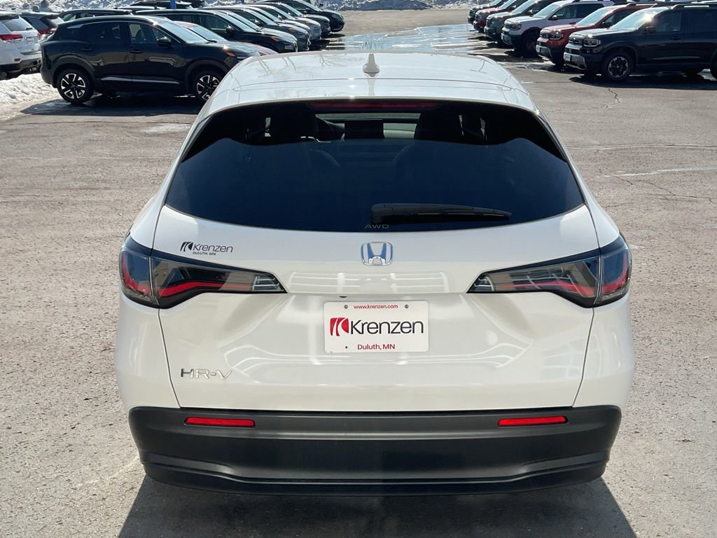 New 2026 Honda HR-V LX image 6
