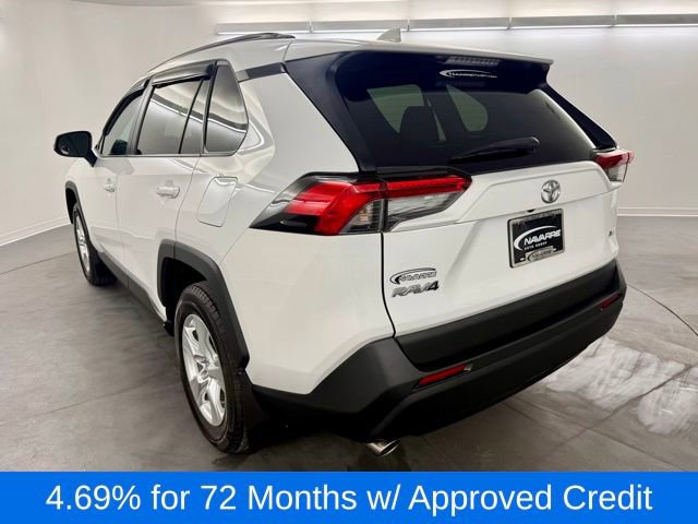 Used 2020 Toyota RAV4 XLE image 5