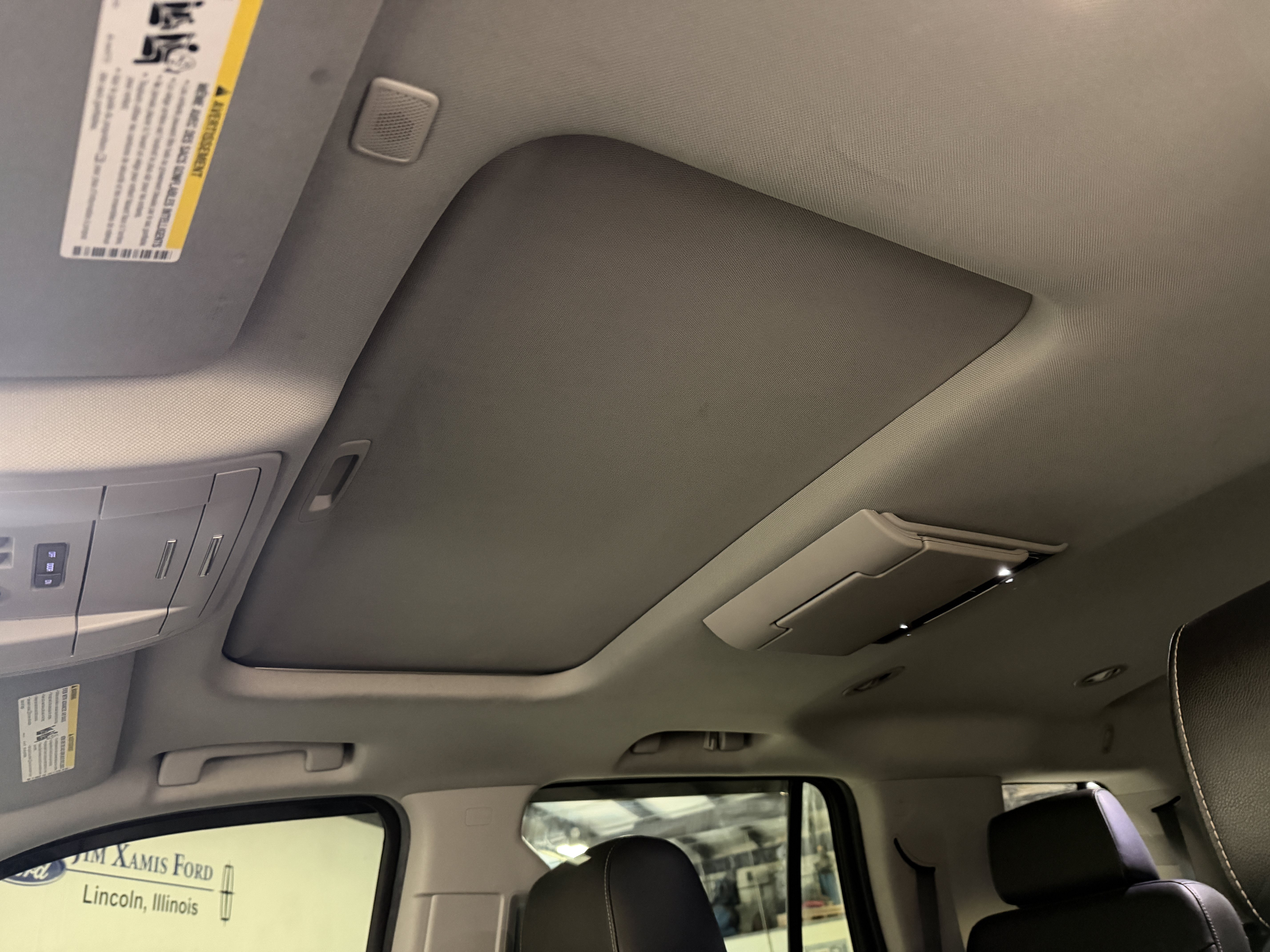 Used 2020 Chevrolet Tahoe Premier AWD/4WD image 5