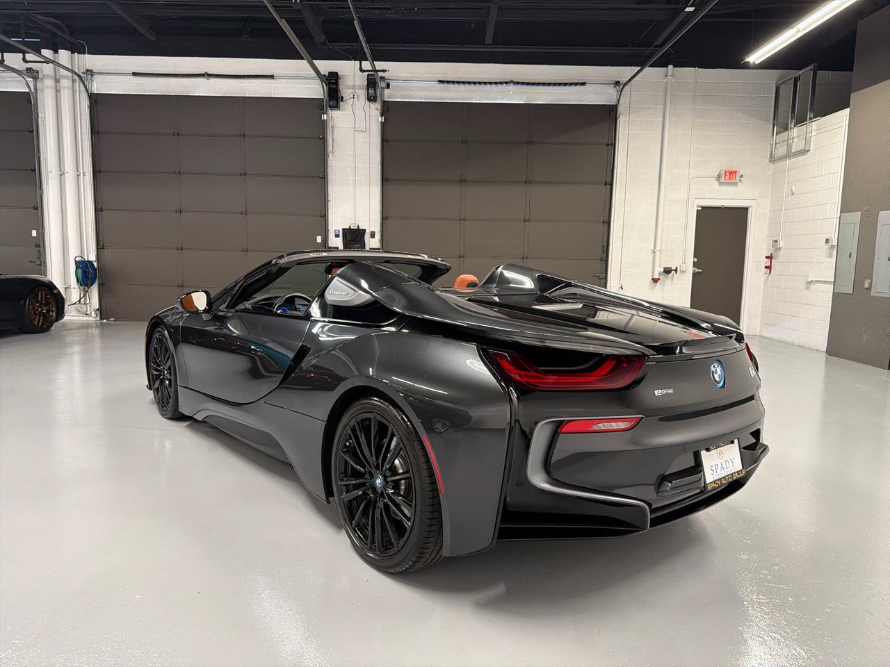 Used 2019 BMW i8 Roadster AWD/4WD image 6