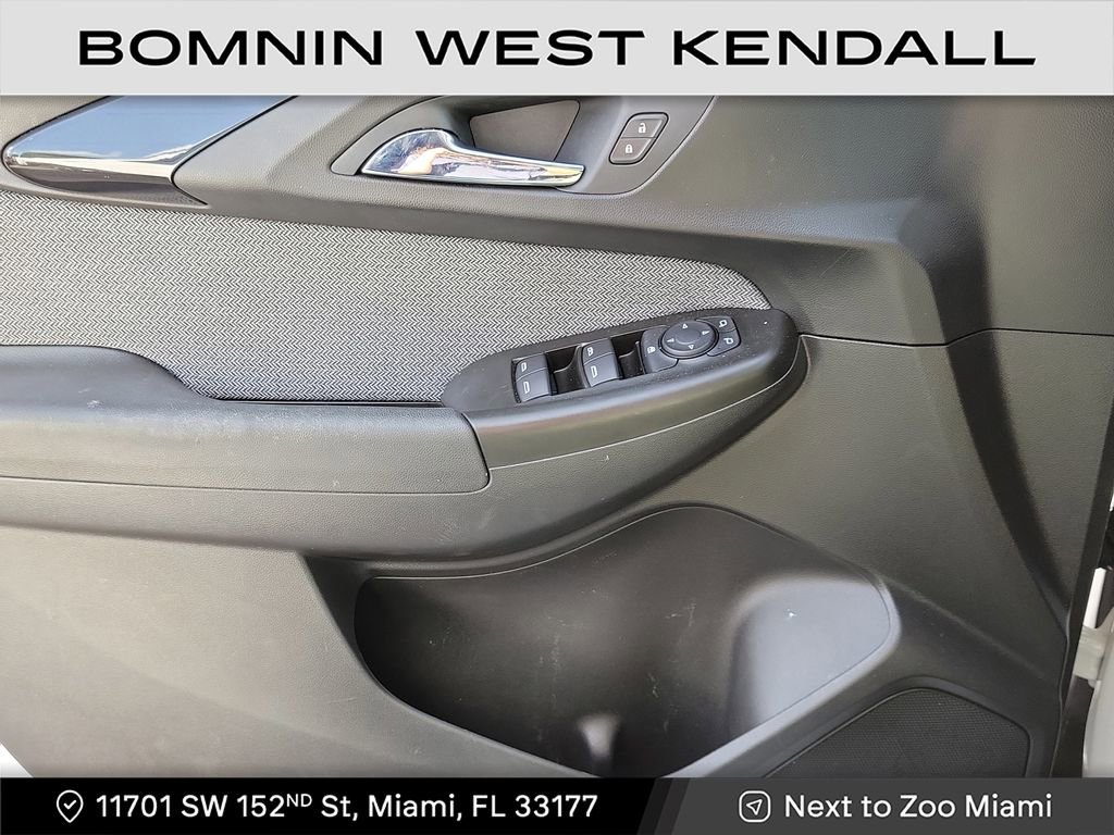 Used 2021 Chevrolet TrailBlazer LT w/ Convenience Package image 29