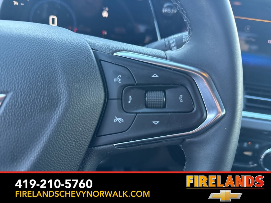 Certified 2025 Chevrolet Trax ACTIV w/ Sunroof Package image 10