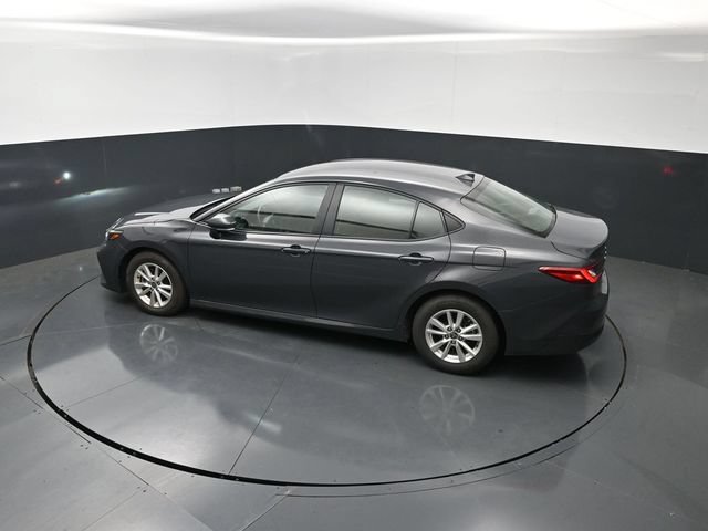 Used 2025 Toyota Camry LE FWD image 16