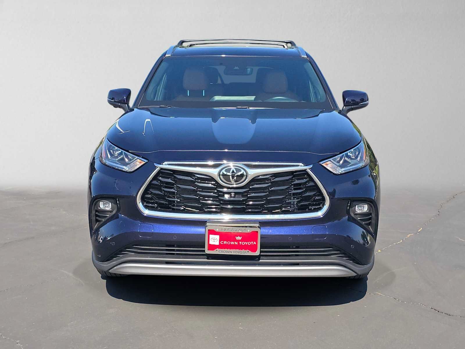 Certified 2026 Toyota Highlander Platinum AWD/4WD image 8