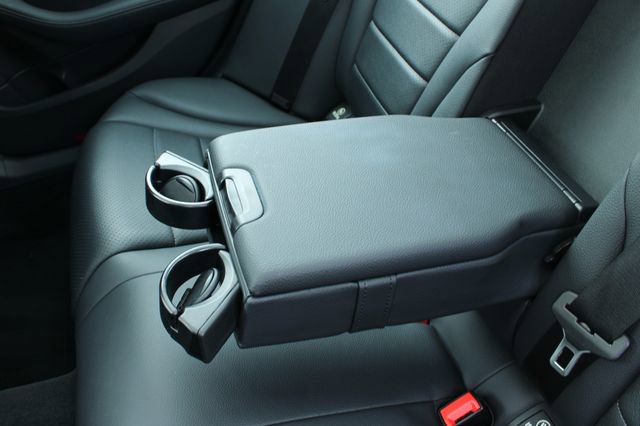 Used 2018 Mercedes-Benz C 300 4MATIC Sedan image 32