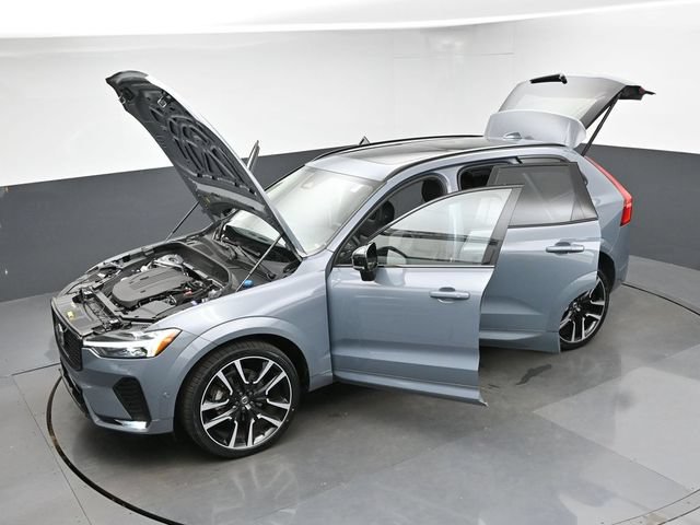 Used 2023 Volvo XC60 B5 Ultimate w/ Climate Package FWD image 54