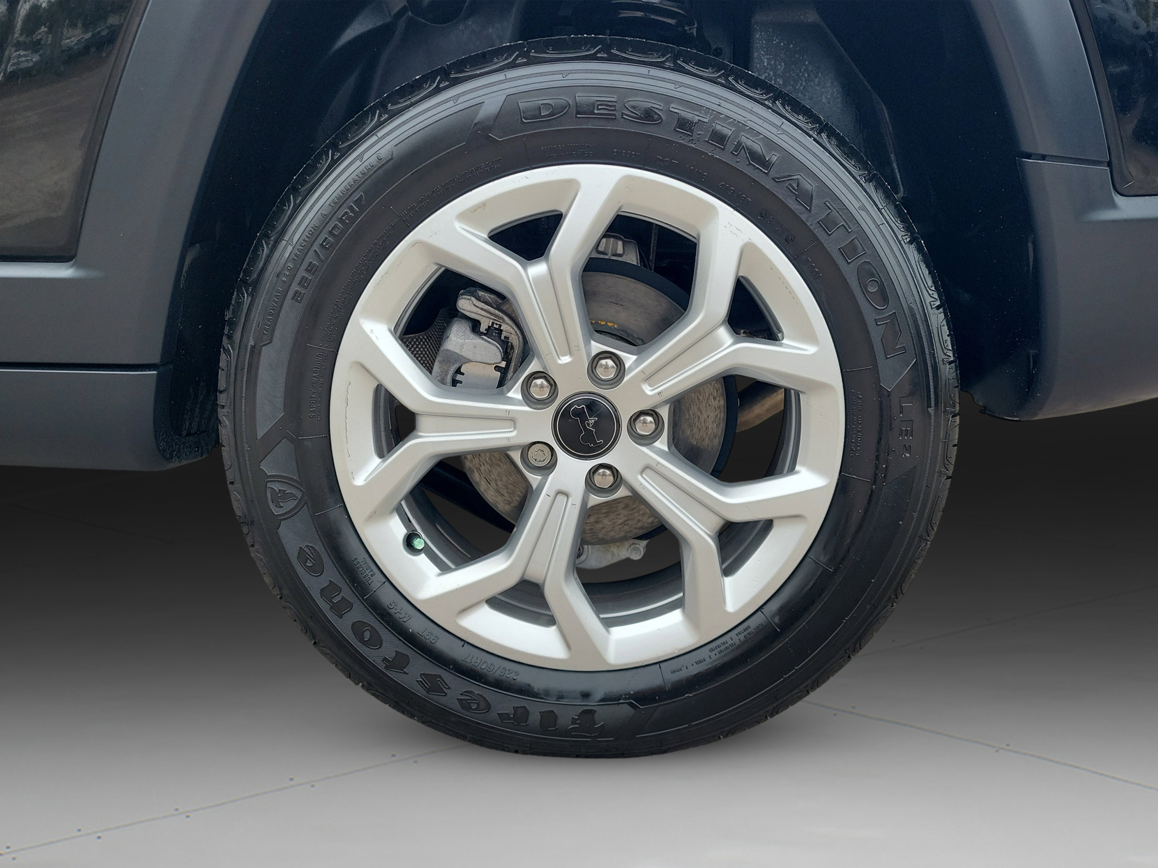 Used 2025 Jeep Compass Latitude image 36