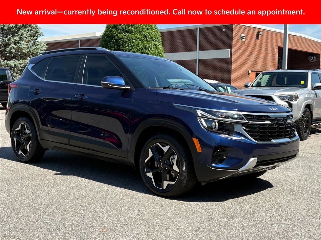 Certified 2024 Kia Seltos EX
