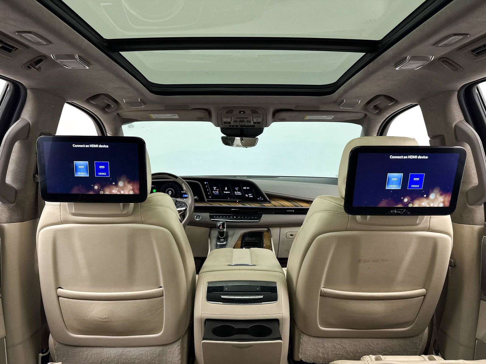 Used 2022 Cadillac Escalade Sport Platinum AWD/4WD image 12