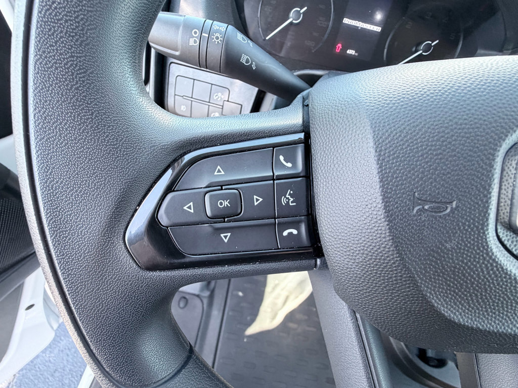 Used 2026 RAM ProMaster 2500 w/ Convenience Group FWD image 17