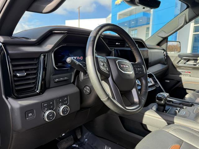 Certified 2025 GMC Sierra 1500 AT4 w/ AT4 Premium Package image 2