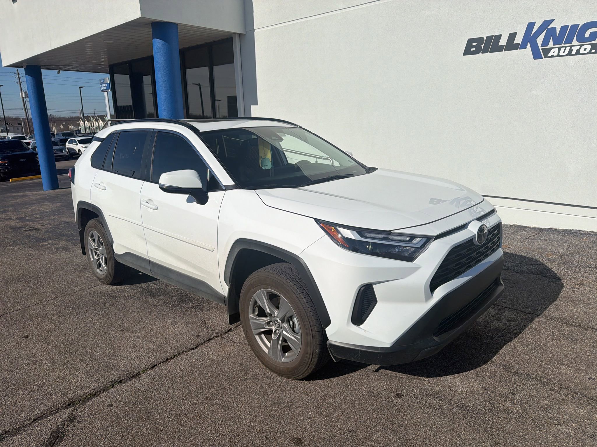 Used 2024 Toyota RAV4 XLE image 10