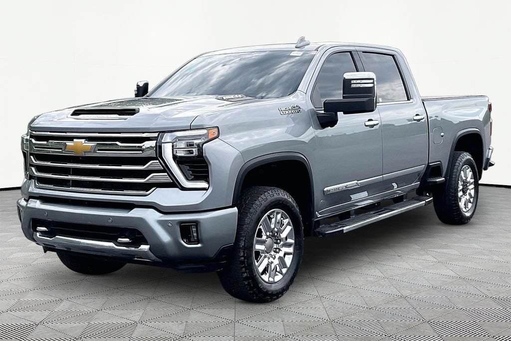 Used 2024 Chevrolet Silverado 2500 High Country w/ High Country Premium Package AWD/4WD image 1