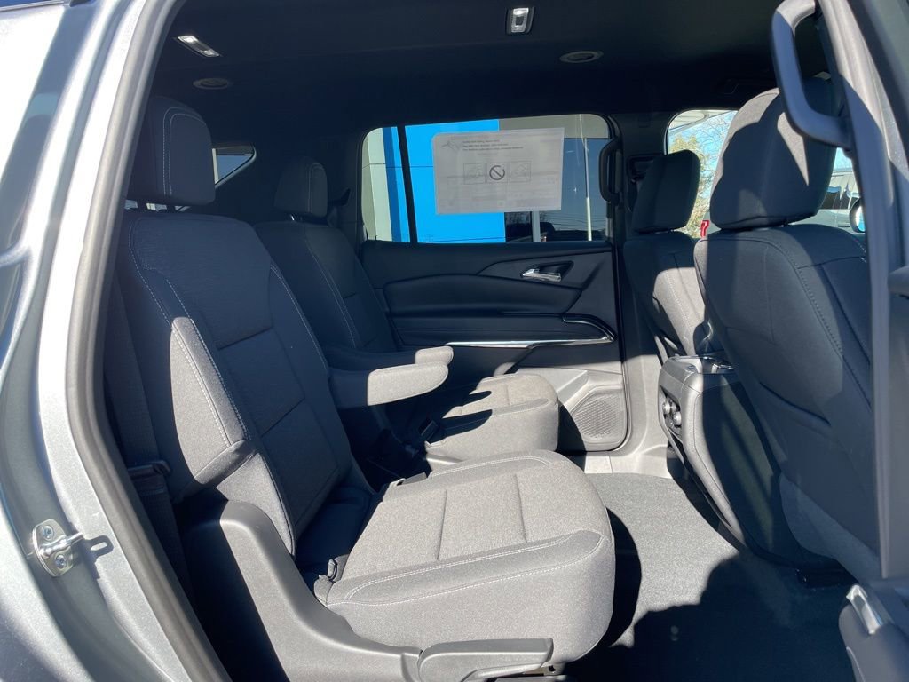 New 2026 Chevrolet Traverse LT w/ Driver Confidence Package image 32