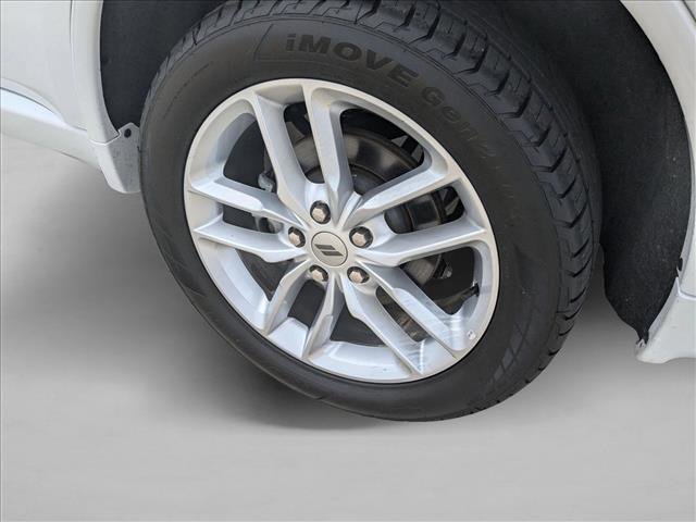 Used 2023 Dodge Durango GT image 21