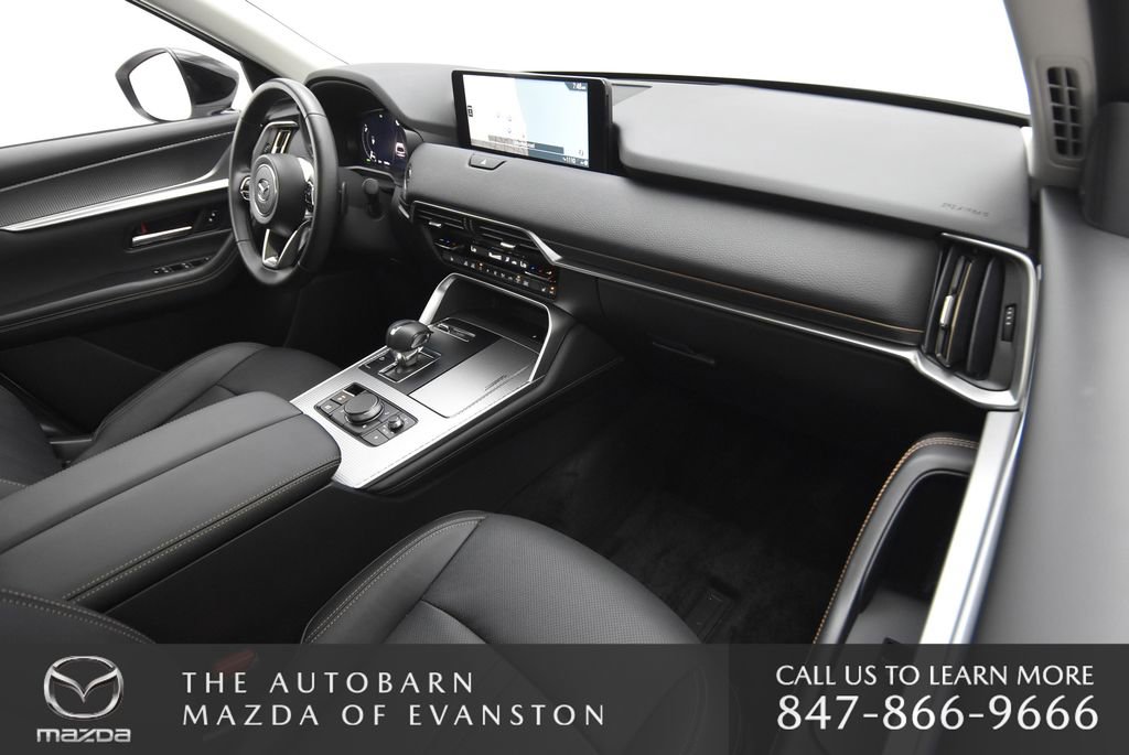 Certified 2025 MAZDA CX-90 Plug-In Hybrid w/Premium Sport image 27