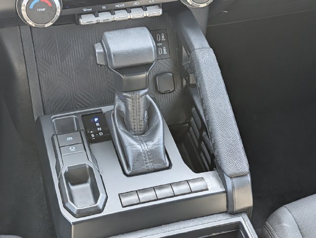 Used 2024 Toyota Tacoma SR RWD image 14