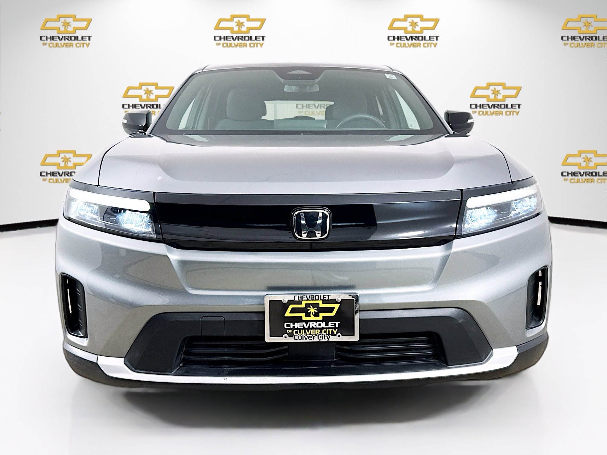 Used 2024 Honda Prologue EX image 2