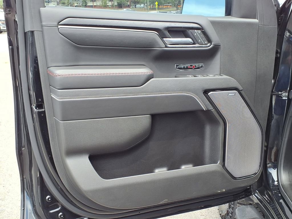Used 2025 GMC Sierra 1500 AT4X image 30