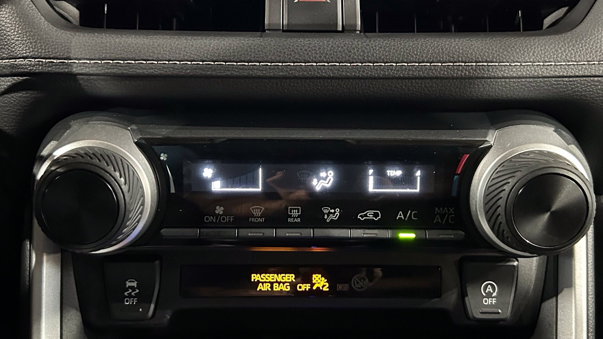 Used 2022 Toyota RAV4 LE AWD/4WD image 72