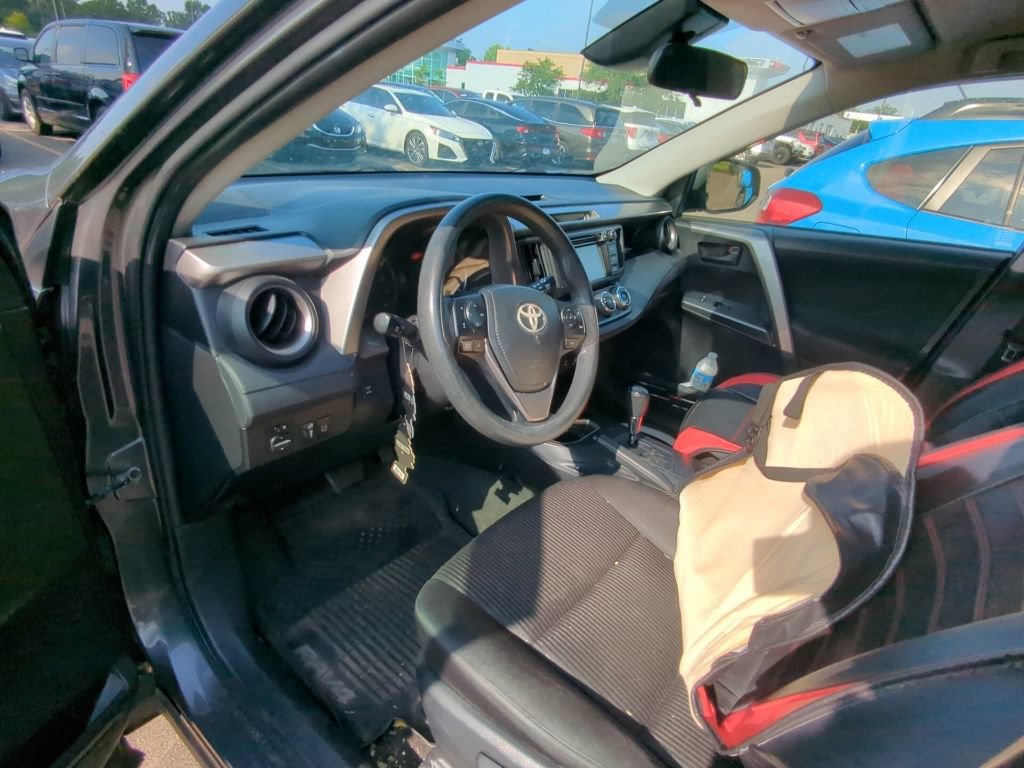 Used 2017 Toyota RAV4 LE w/ All Weather Liner Package AWD/4WD image 7
