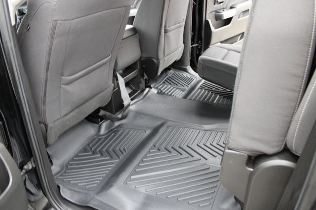 Used 2018 Chevrolet Silverado 1500 LT w/ All Star Edition image 31