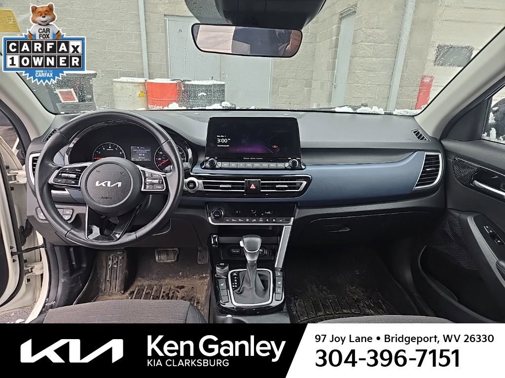 Used 2023 Kia Seltos Nightfall Edition image 13