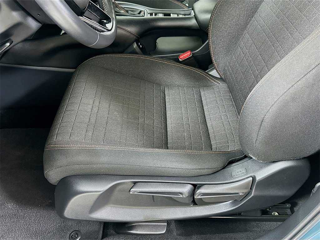 Used 2025 Honda HR-V Sport image 16
