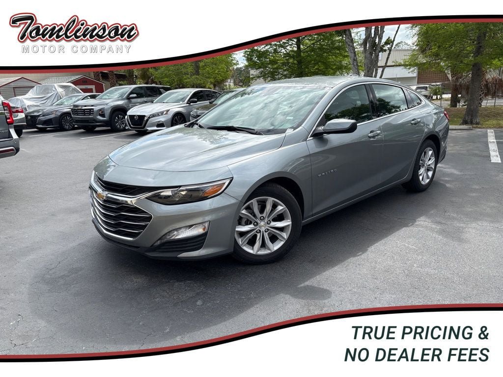 Used 2025 Chevrolet Malibu LT FWD image 1