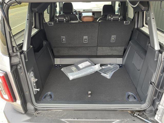 Used 2024 Ford Bronco Outer Banks w/ Sasquatch Package image 24