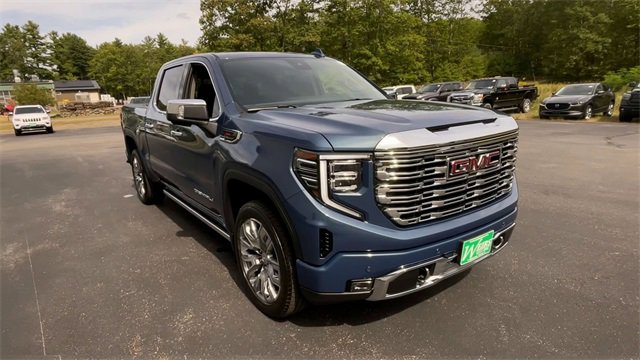 New 2026 GMC Sierra 1500 Denali w/ Denali Reserve Package image 3