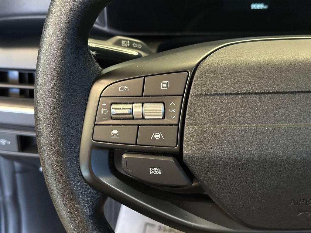Used 2025 Kia K4 FWD image 11