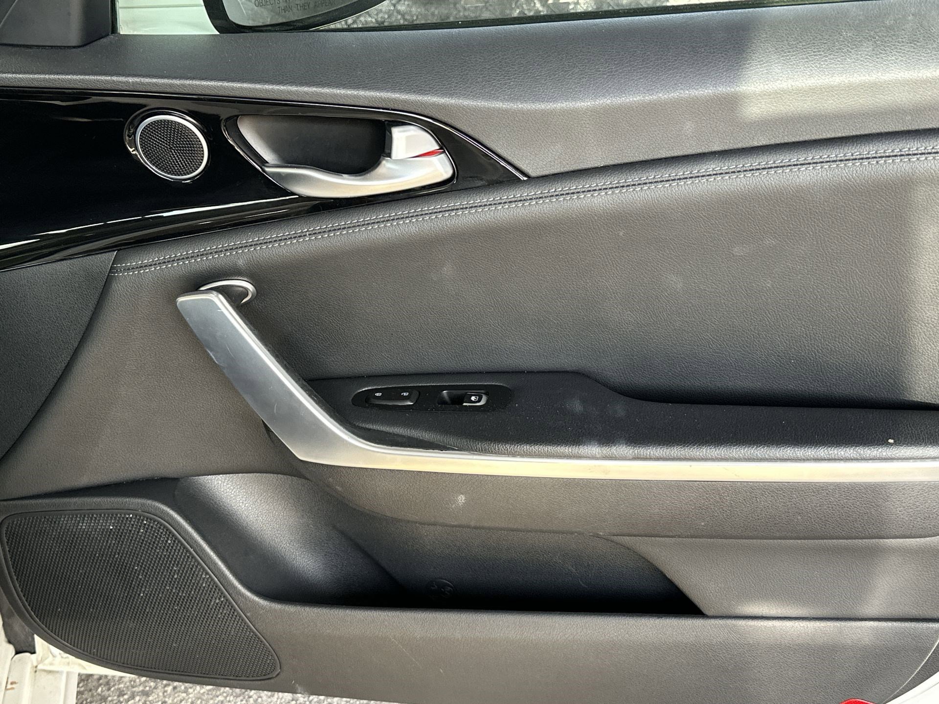 Used 2019 Kia Stinger image 26