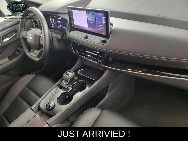 Used 2026 Nissan Rogue SL AWD/4WD image 19