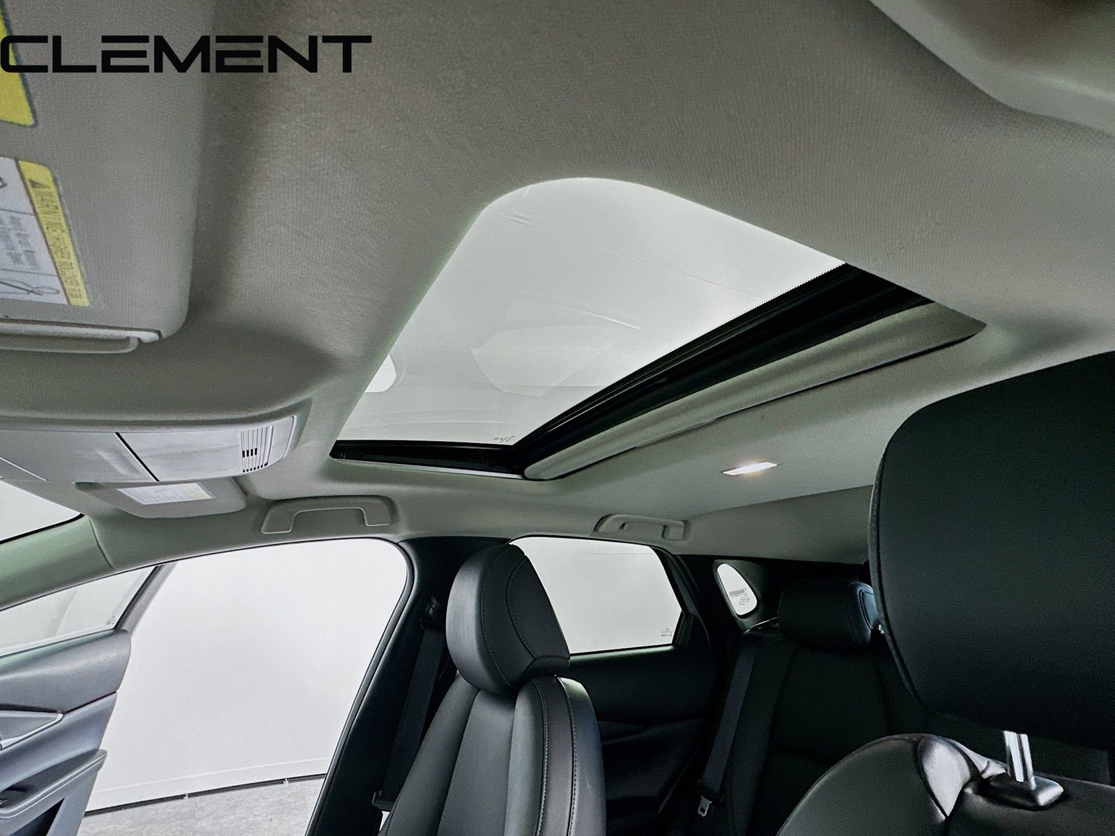 Used 2025 MAZDA CX-30 AWD 2.5 S w/ Preferred Package image 25