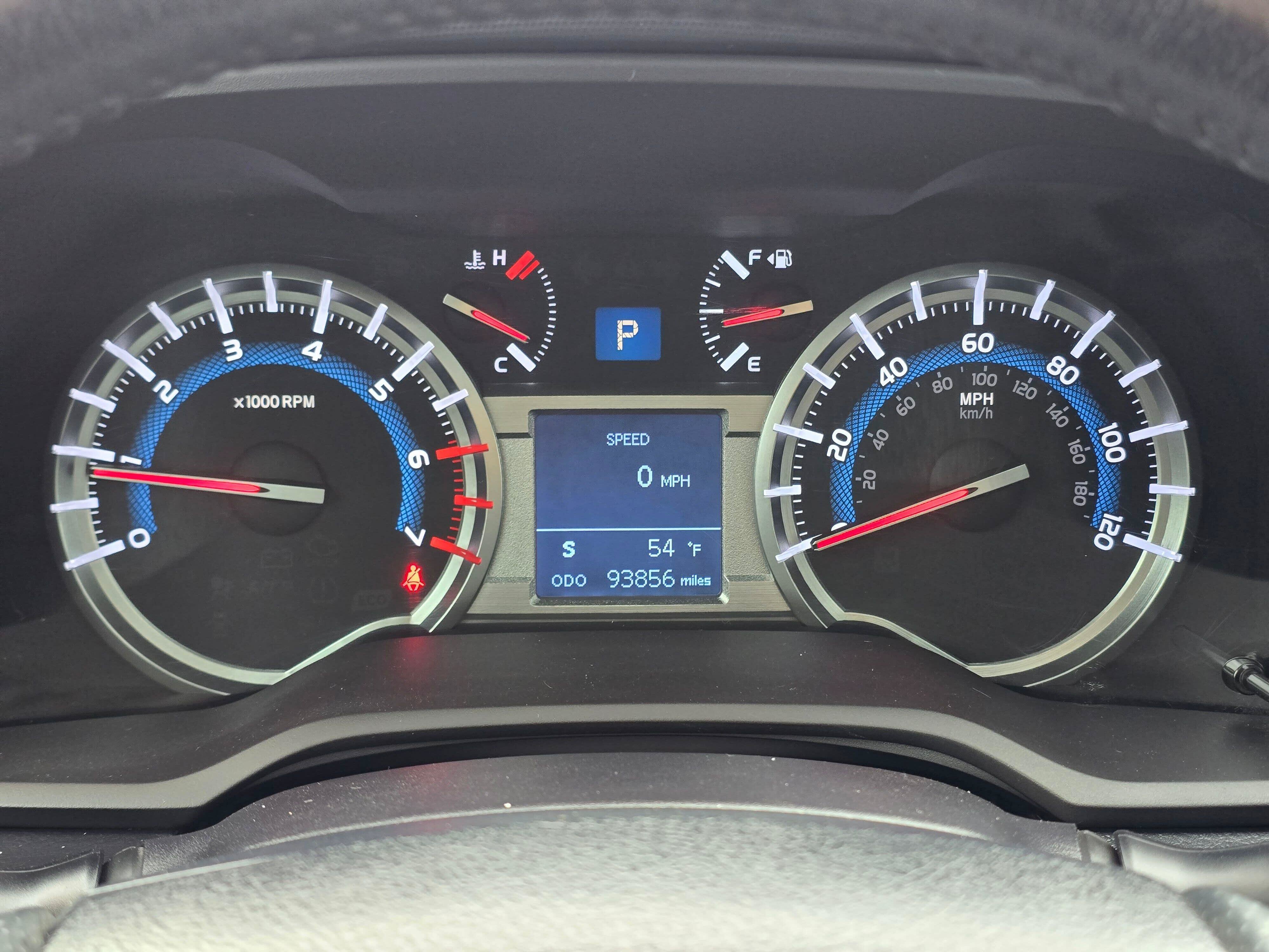 Used 2018 Toyota 4Runner SR5 Premium AWD/4WD image 25