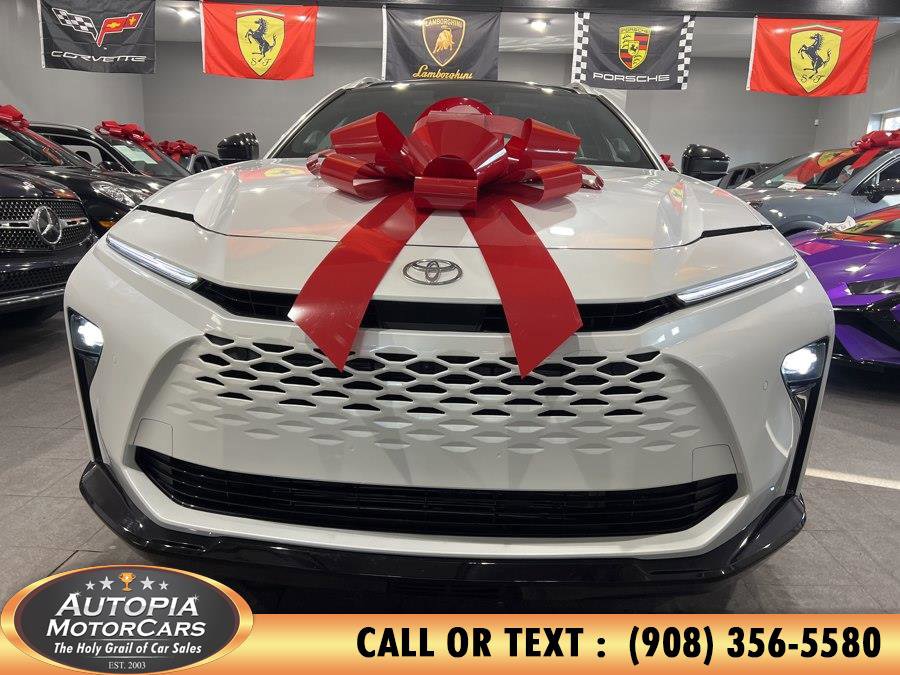 Used 2025 Toyota Crown Signia AWD/4WD image 45