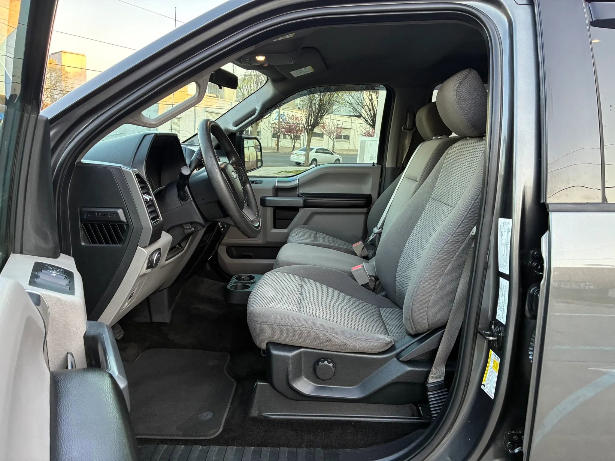 Used 2018 Ford F150 XLT w/ XTR Package AWD/4WD image 9