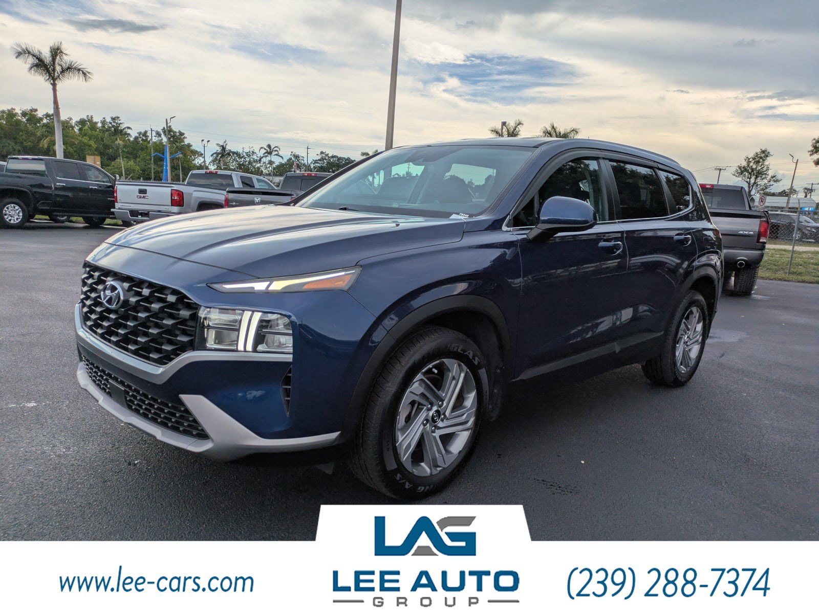 Used 2022 Hyundai Santa Fe SE FWD image 7