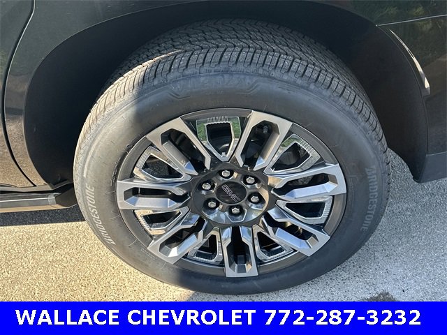 Certified 2023 GMC Yukon Denali Ultimate image 14