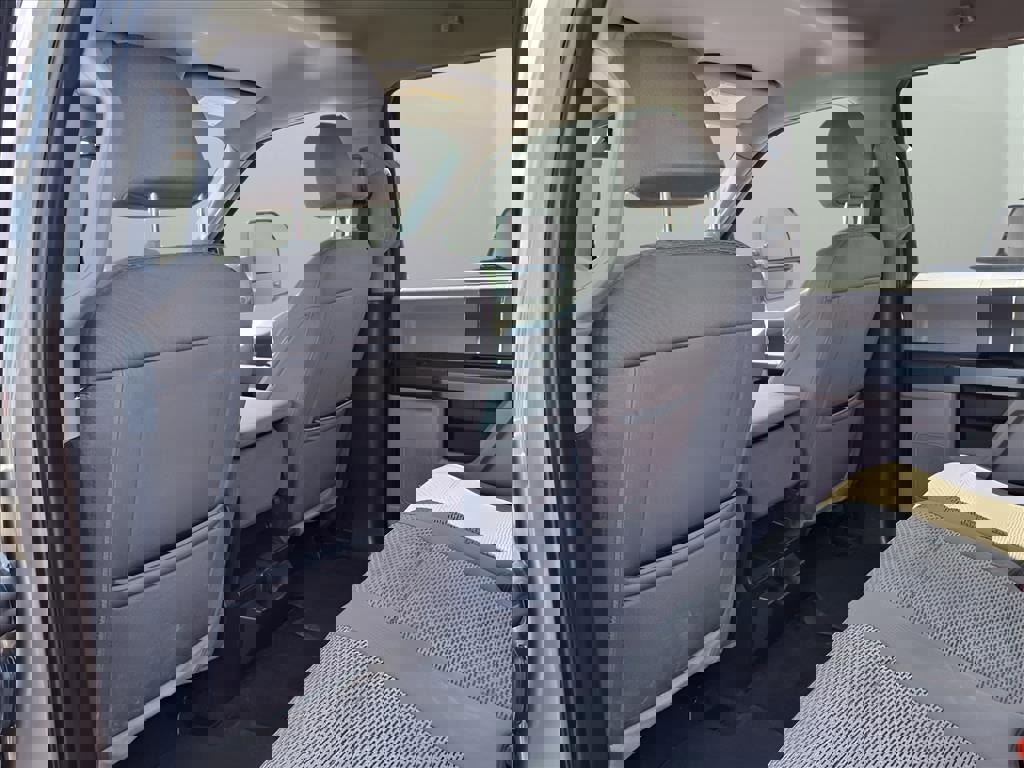 Used 2022 Ford F350 XLT image 25