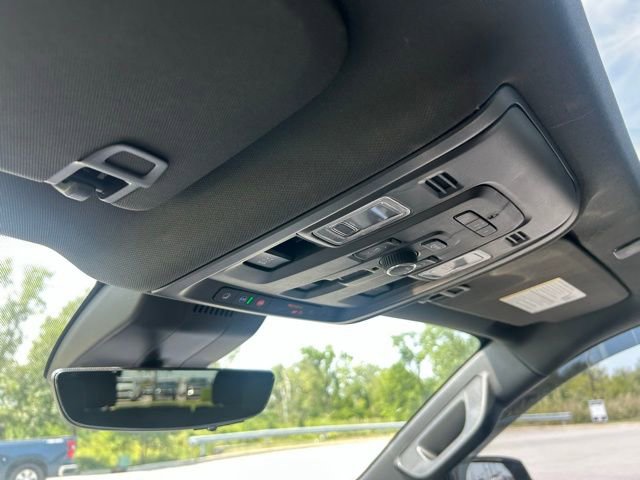 Used 2023 Chevrolet Tahoe High Country w/ Premium Package 2 image 28