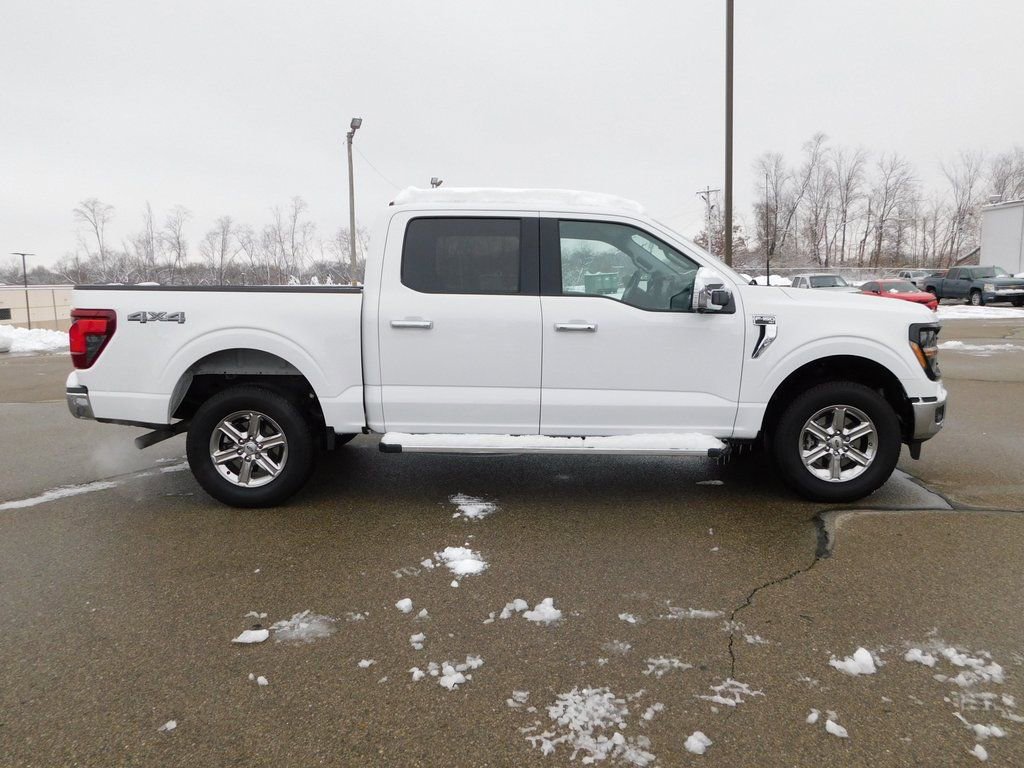 New 2024 Ford F150 XLT w/ Equipment Group 302A MID image 2