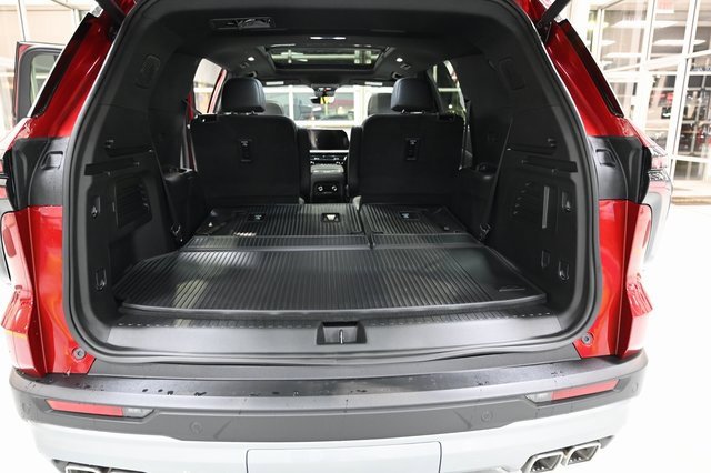 New 2026 Chevrolet Traverse LT w/ Sun and Wheel Package image 28